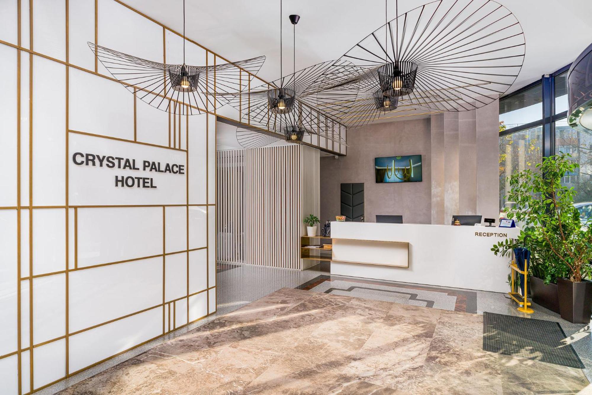 Crystal Palace Bucureşti