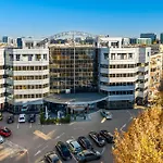 Crystal Palace Hotel