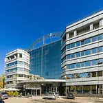 Crystal Palace Hotel