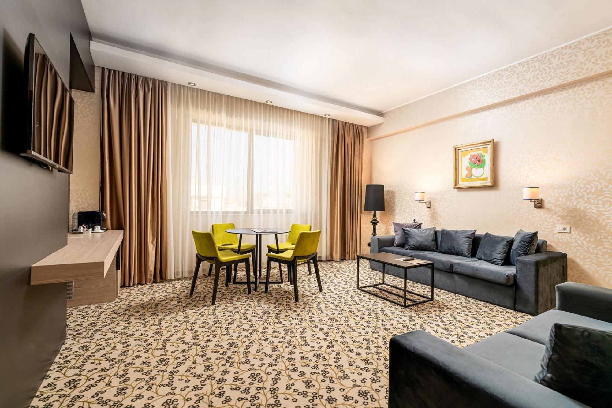 Crystal Palace 4* Bucarest