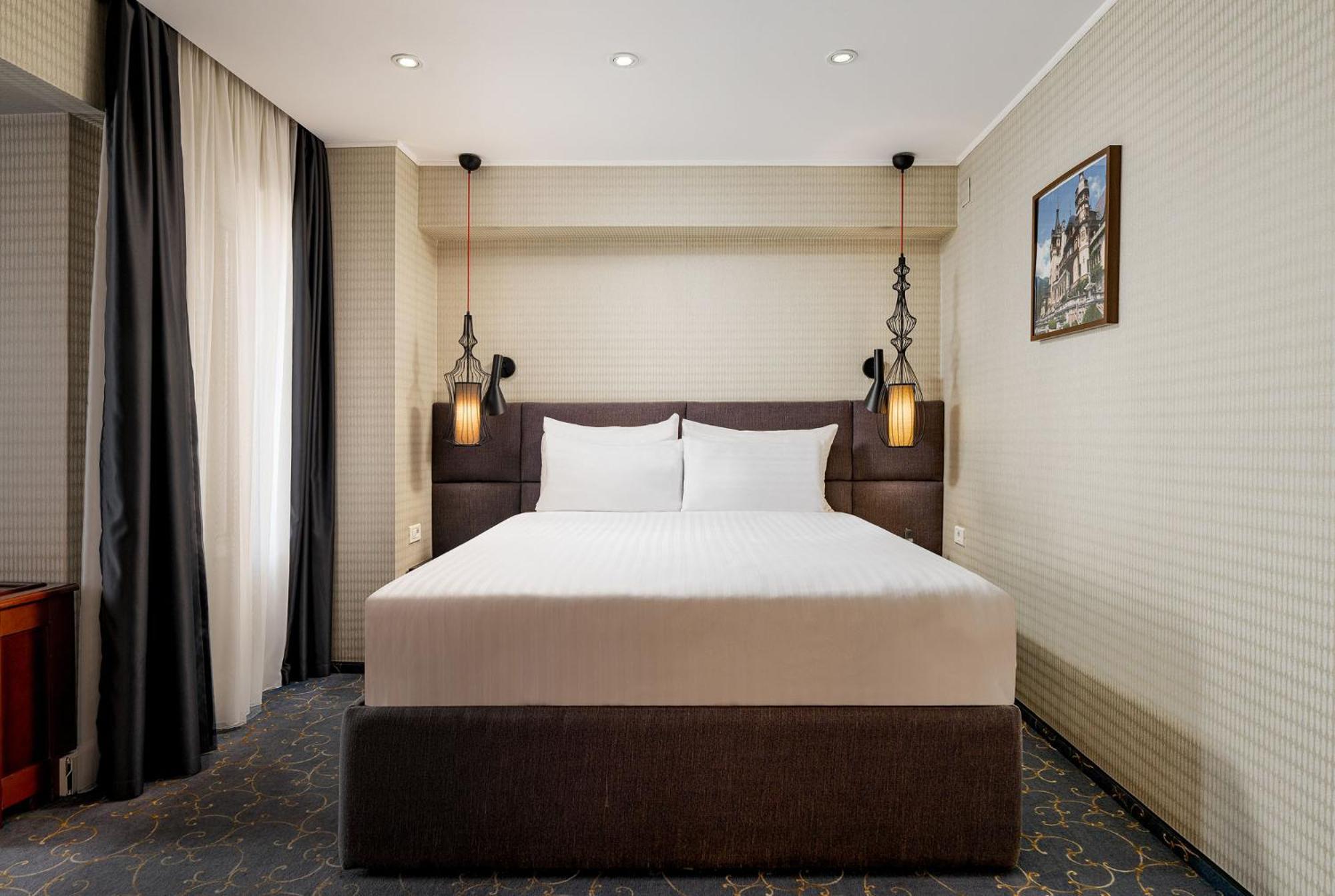 Crystal Palace 4* Bucarest