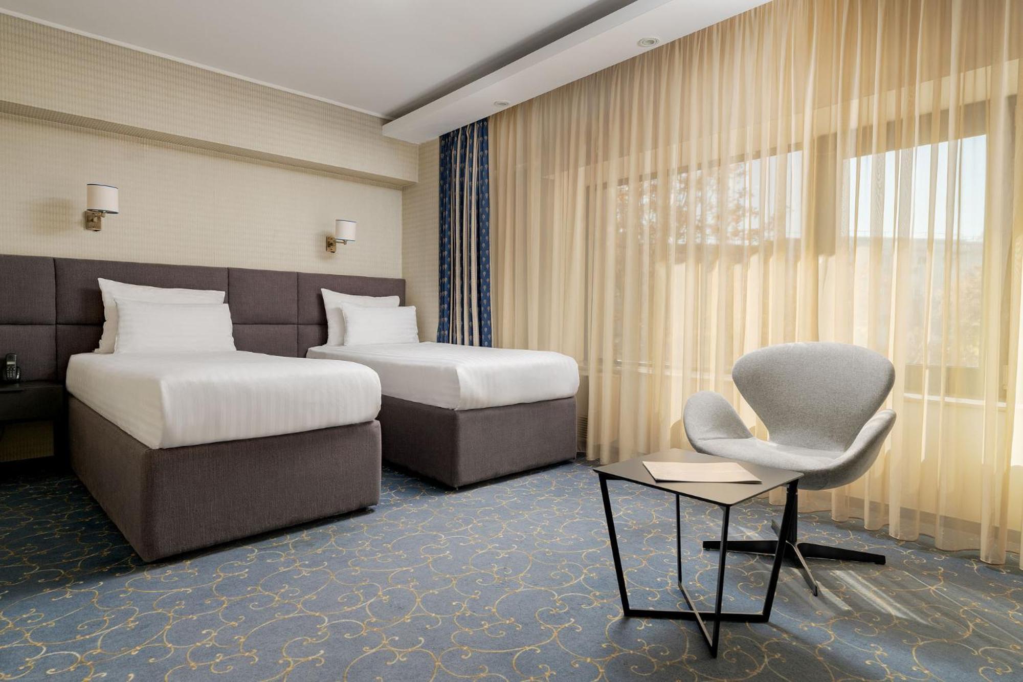 Crystal Palace 4* Bucarest