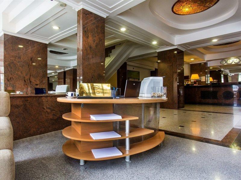 Hotel Crystal Palace 4*